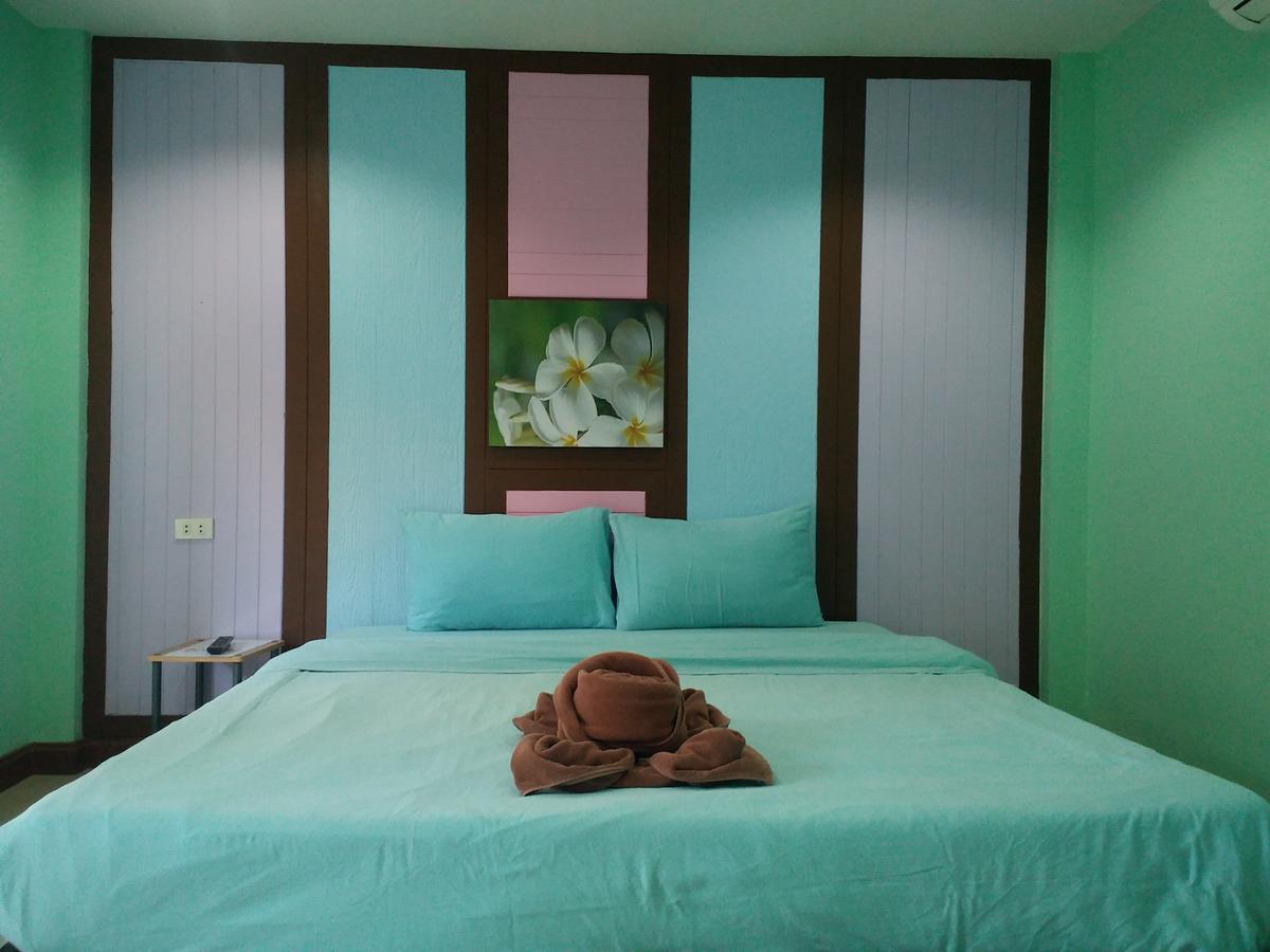 Koh Larn Sea Side Resort Bagian luar foto