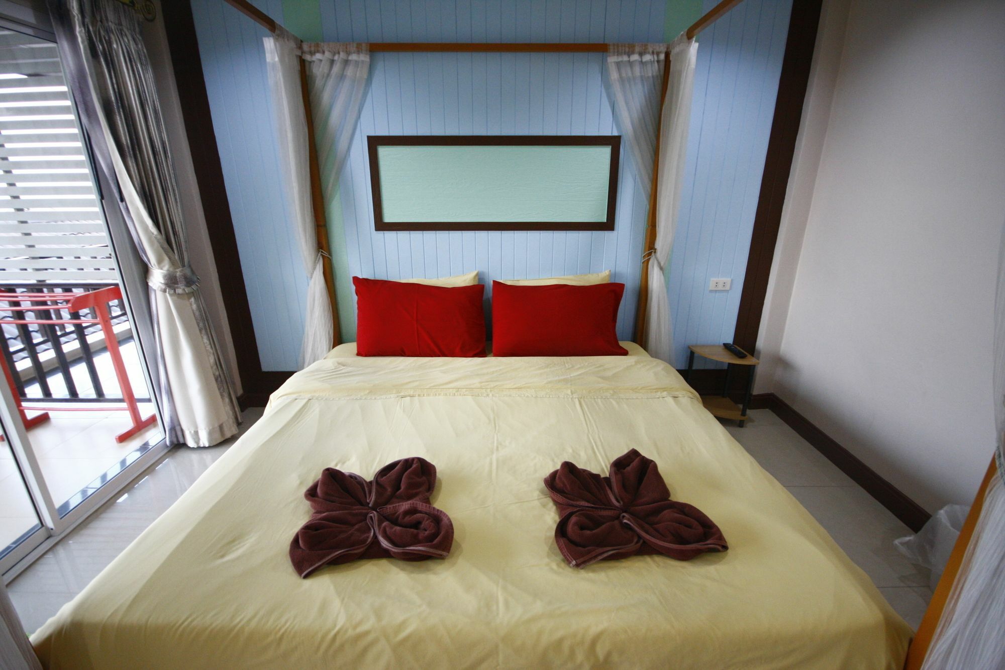Koh Larn Sea Side Resort Bagian luar foto